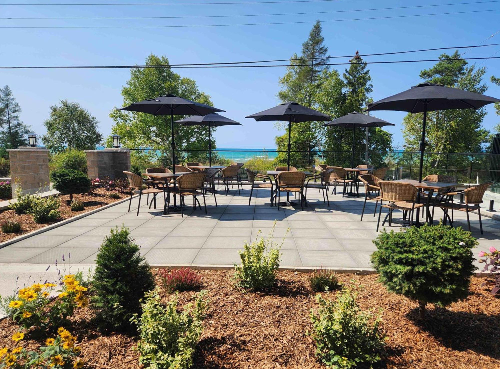 The Sands Hotel Sauble Beach Esterno foto